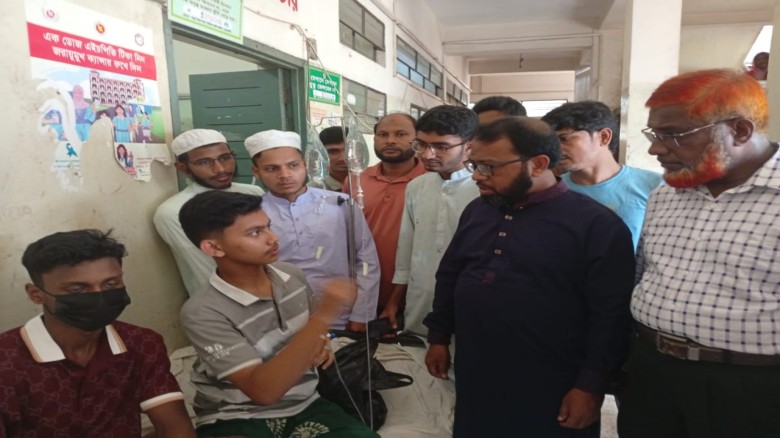 হাতিয়ায় ব্যবসায়ীর বাড়িতে গভীর রাতে ডাকাতি