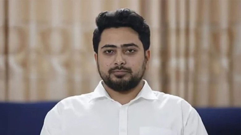 মানুষ বিএনপিকে সাড়া দিচ্ছে না: নাহিদ ইসলাম