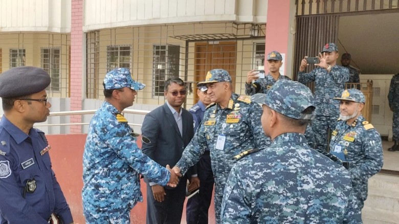 কেউ যেন নাশকতা করতে না পারে, সজাগ থাকতে হবে: সহকারী নৌপ্রধান...