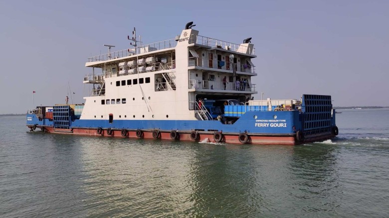 নলচিরা-চেয়ারম্যান ঘাট ফেরী মহানন্দা-এর সময়সূচি প্রকাশ